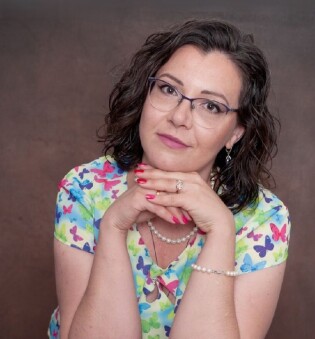 Олена Стокіч 