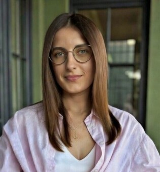 Алла Софина