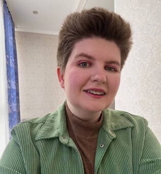 Надія Олійник
