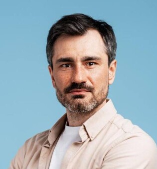 Олександр Лопушанський