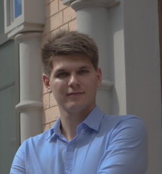 Микола Глова