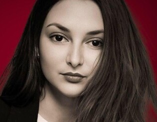 Анна Половинник 