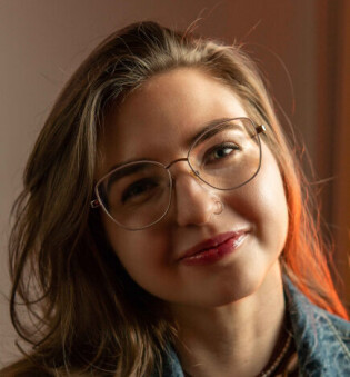 Юлія Слюсарєва