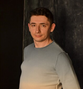 Гліб Лапіков