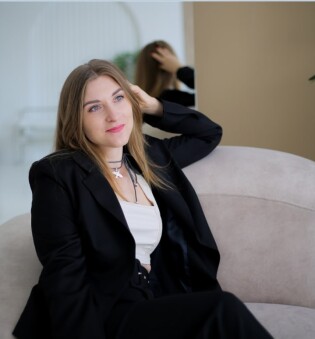 Лідія Логвиненко