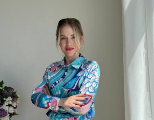 Аліна Сумарокова 